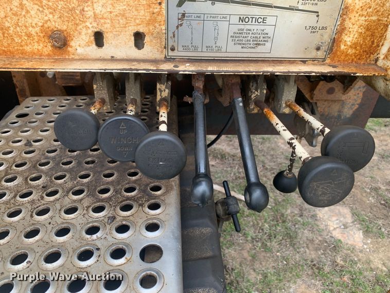 image for item KV9650 1998 International 9100  crane truck