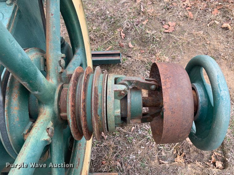 image for item KV9663 Fairbanks Morse 208  engine