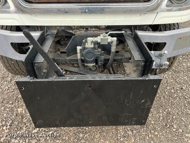 image for item LA9826 2013 International WorkStar 7500  dump truck