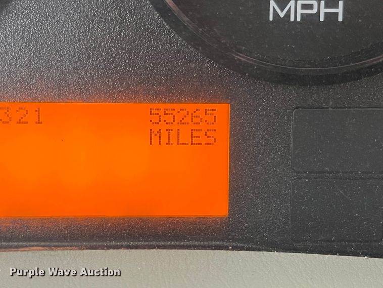 image for item LA9826 2013 International WorkStar 7500  dump truck