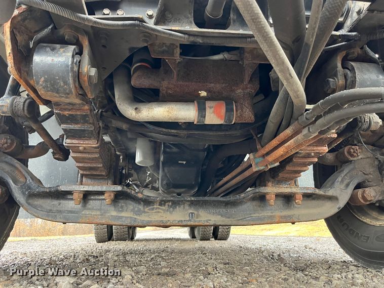 image for item LA9826 2013 International WorkStar 7500  dump truck