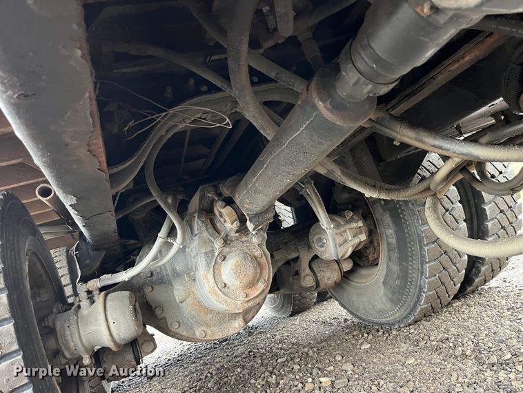 image for item LA9826 2013 International WorkStar 7500  dump truck