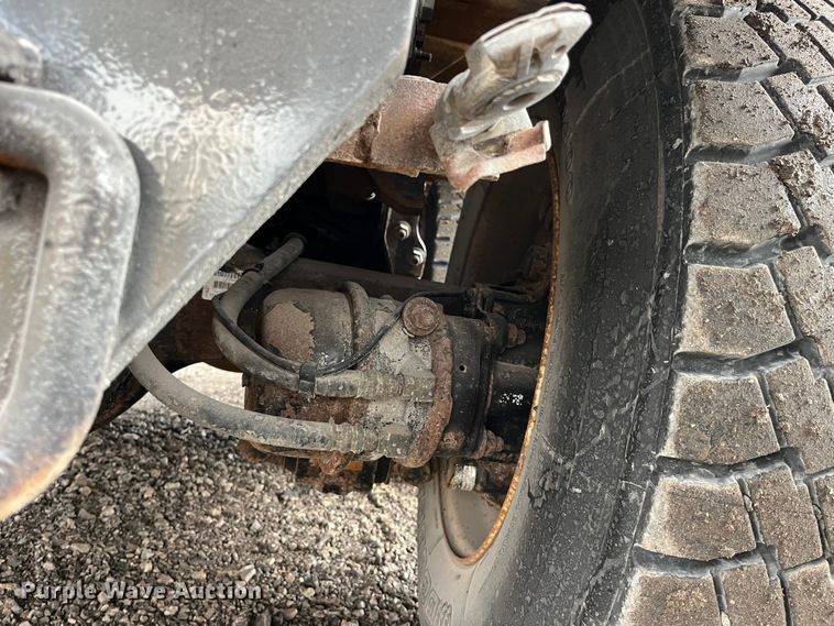 image for item LA9826 2013 International WorkStar 7500  dump truck