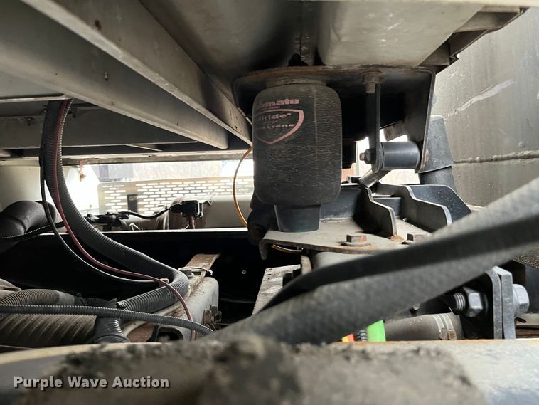 image for item LA9826 2013 International WorkStar 7500  dump truck