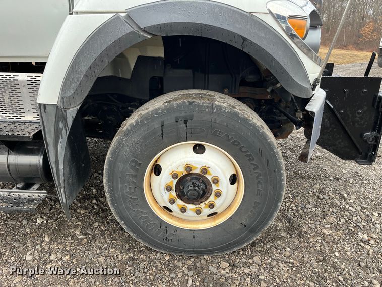 image for item LA9826 2013 International WorkStar 7500  dump truck