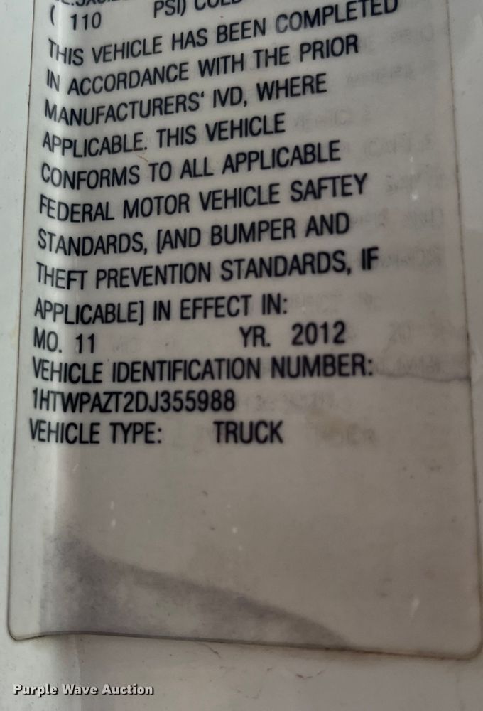 image for item LA9826 2013 International WorkStar 7500  dump truck