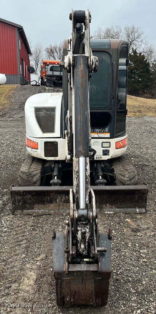 image for item LA9828 2004 Bobcat 430G ZHS  mini excavator