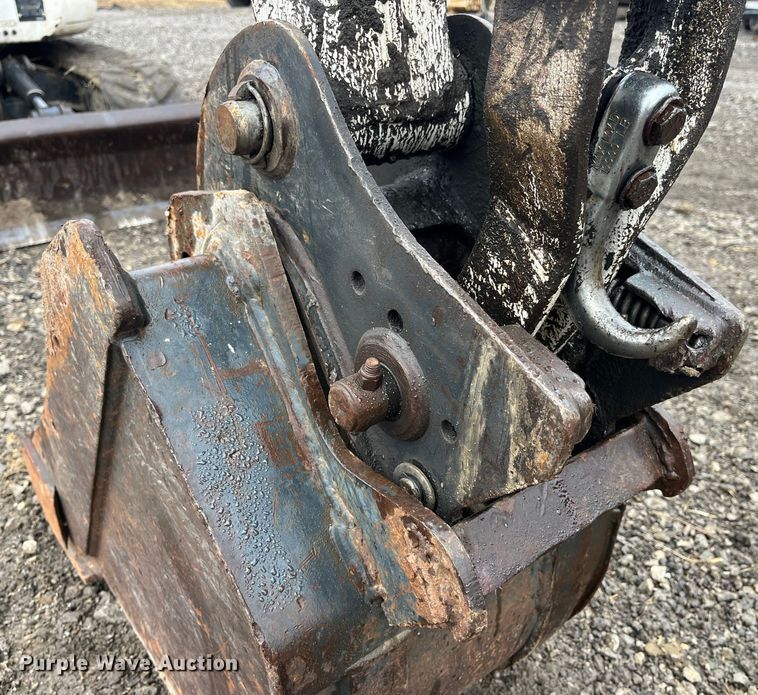 image for item LA9828 2004 Bobcat 430G ZHS  mini excavator