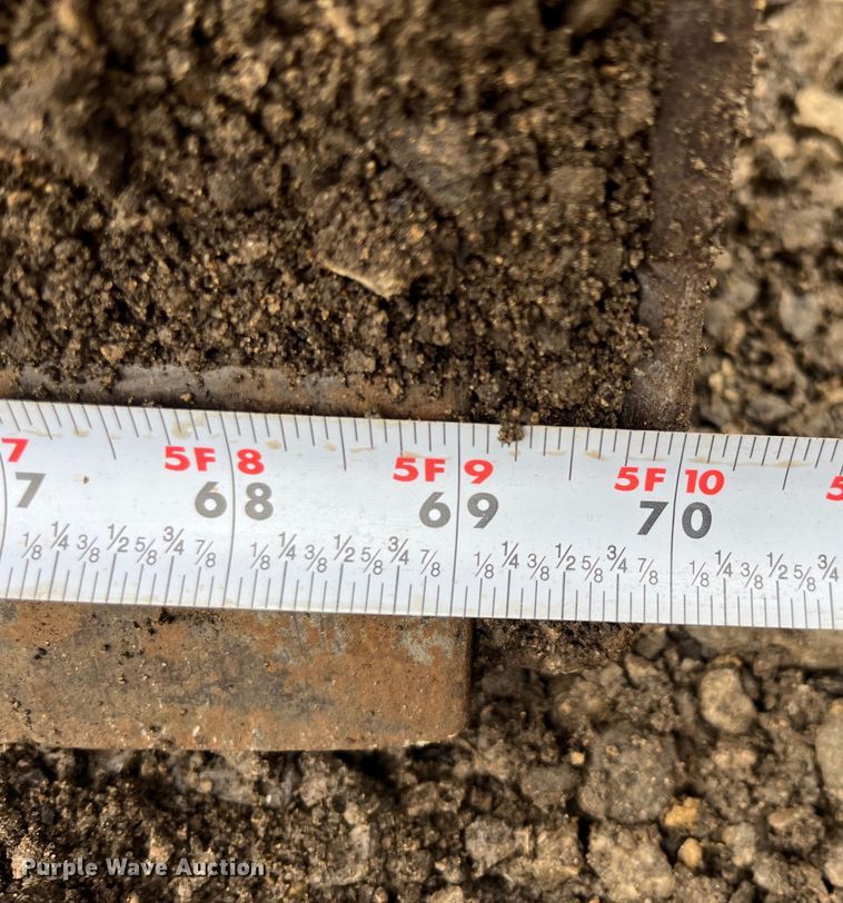 image for item LA9828 2004 Bobcat 430G ZHS  mini excavator