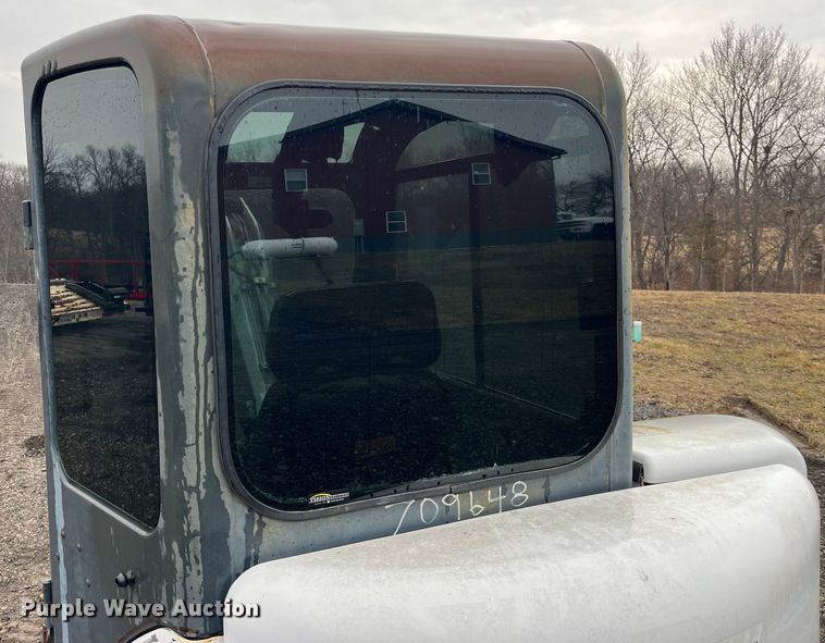 image for item LA9828 2004 Bobcat 430G ZHS  mini excavator