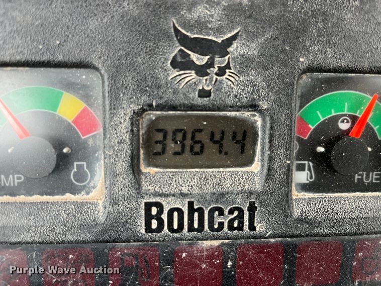 image for item LA9828 2004 Bobcat 430G ZHS  mini excavator