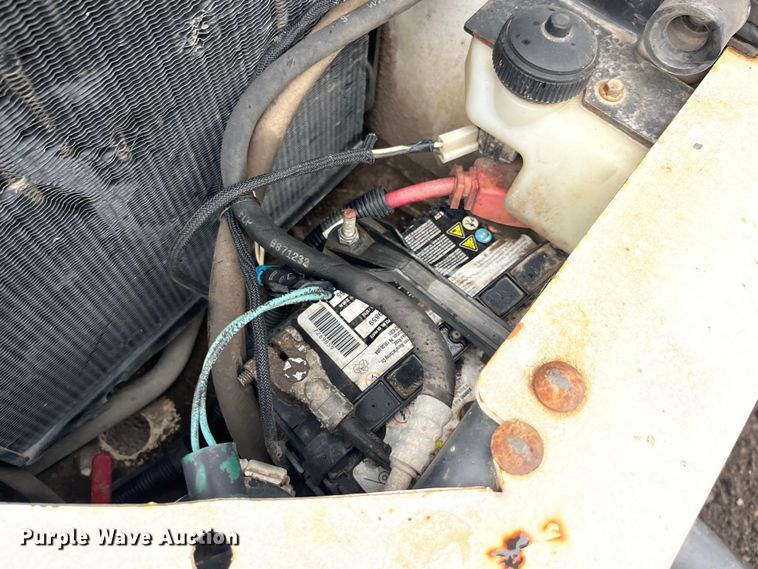 image for item LA9828 2004 Bobcat 430G ZHS  mini excavator