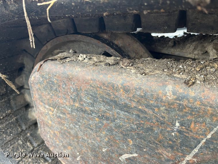 image for item LA9828 2004 Bobcat 430G ZHS  mini excavator