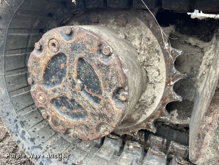 image for item LA9828 2004 Bobcat 430G ZHS  mini excavator