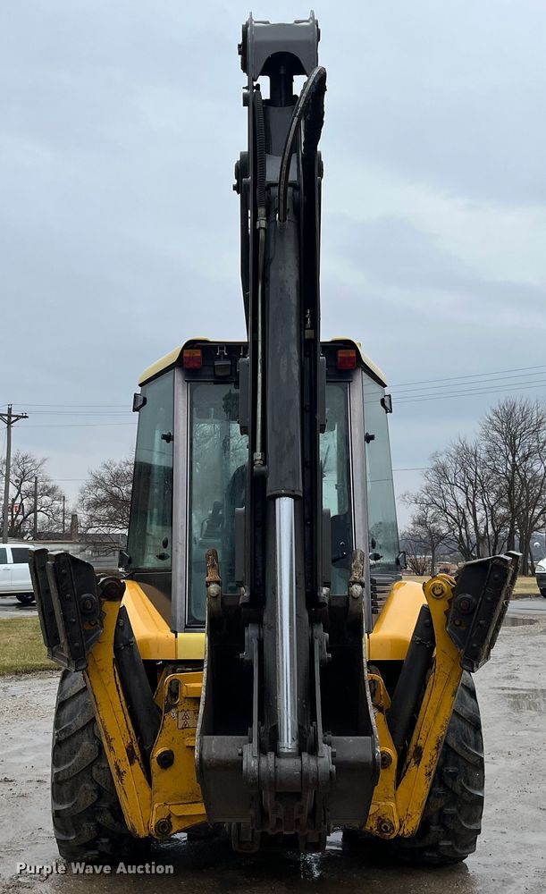 image for item LA9829 2006 Volvo BL70  backhoe