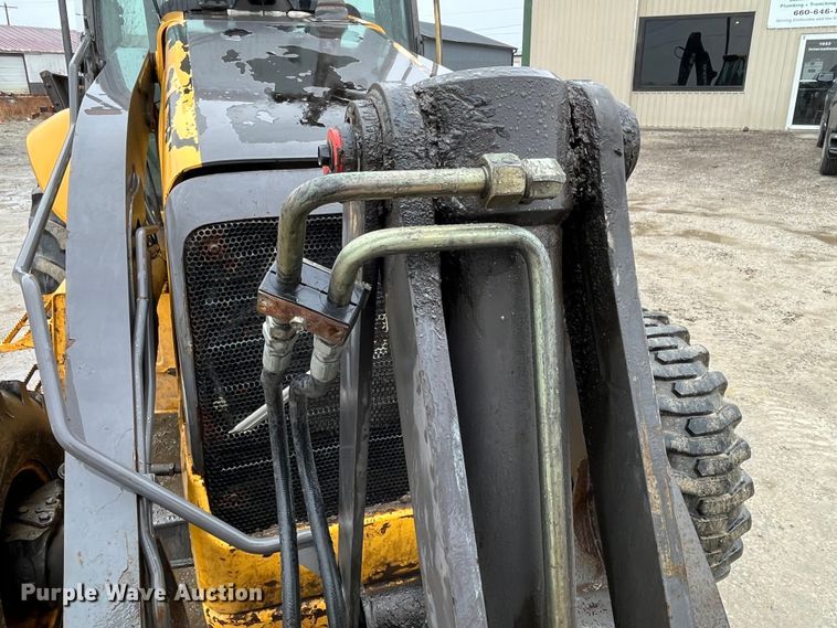 image for item LA9829 2006 Volvo BL70  backhoe