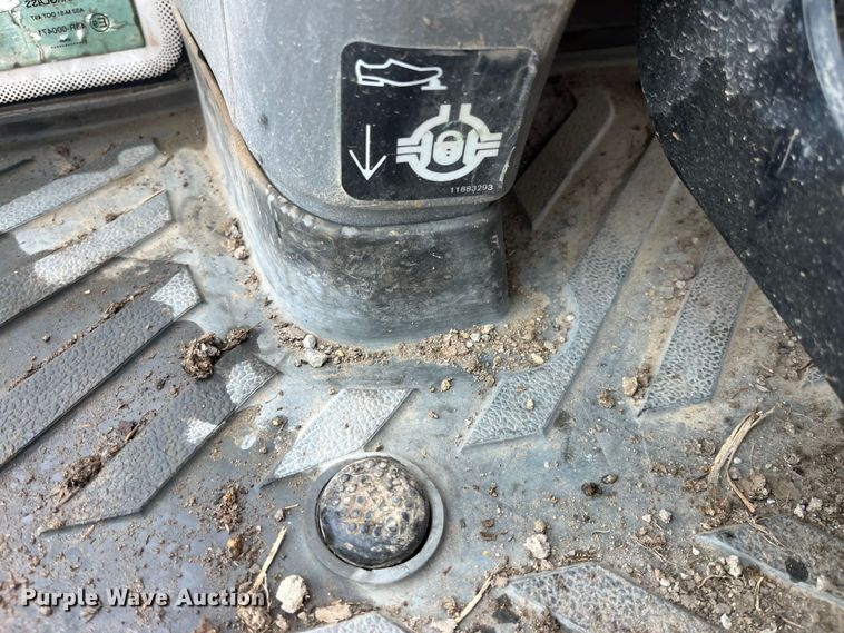 image for item LA9829 2006 Volvo BL70  backhoe