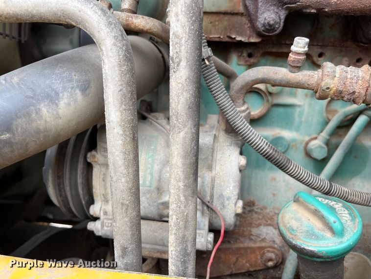 image for item LA9829 2006 Volvo BL70  backhoe