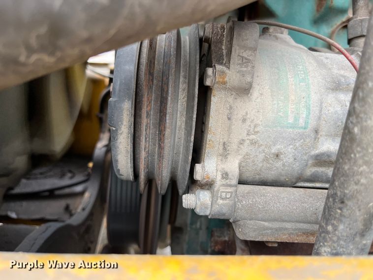 image for item LA9829 2006 Volvo BL70  backhoe