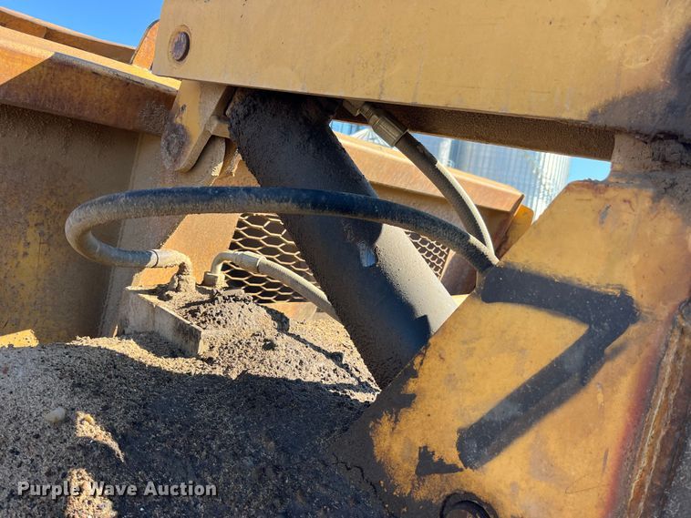 image for item LA9830 Scoop-all  scraper