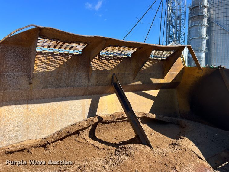 image for item LA9830 Scoop-all  scraper