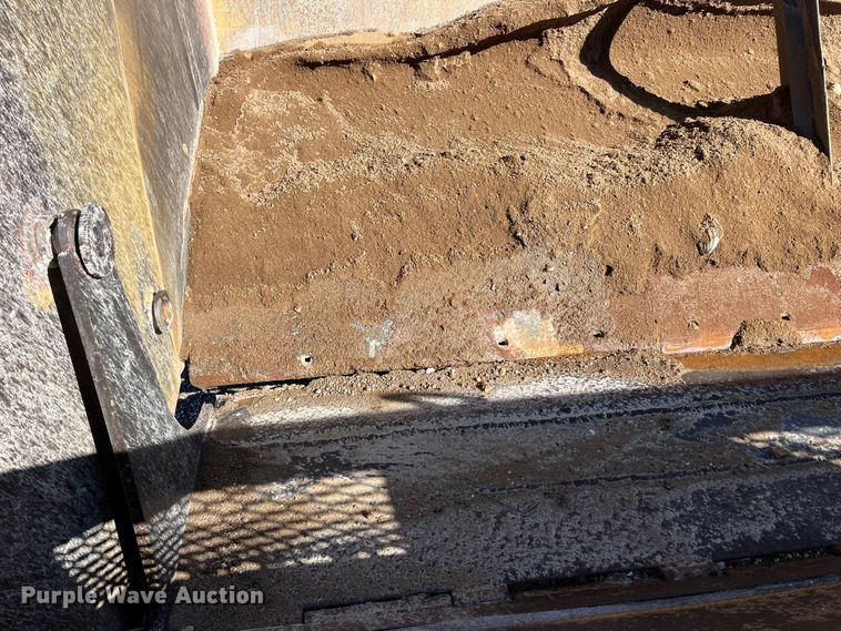 image for item LA9830 Scoop-all  scraper