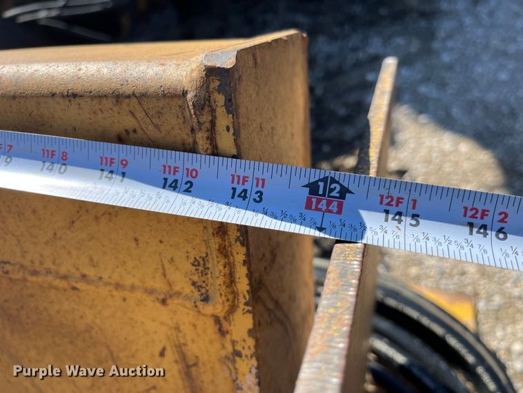 image for item LA9830 Scoop-all  scraper