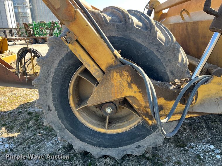 image for item LA9830 Scoop-all  scraper