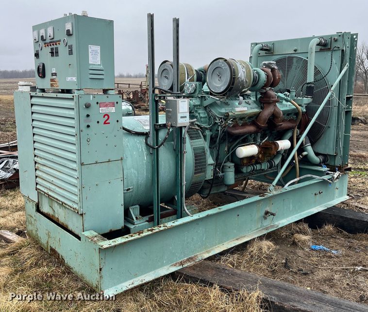 image for item LA9838 Onan  generator