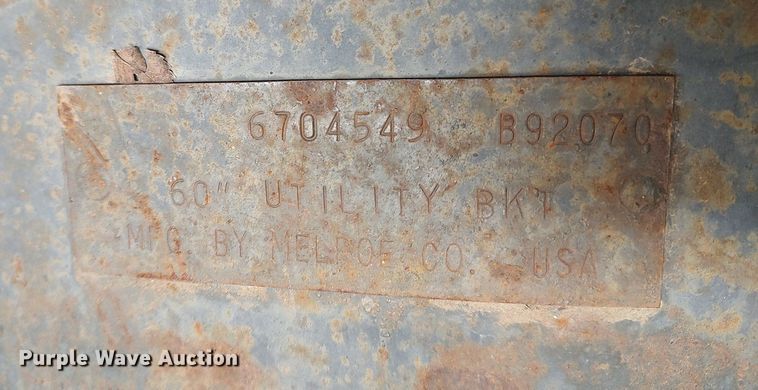 image for item LG9652 Melroe  skid steer bucket