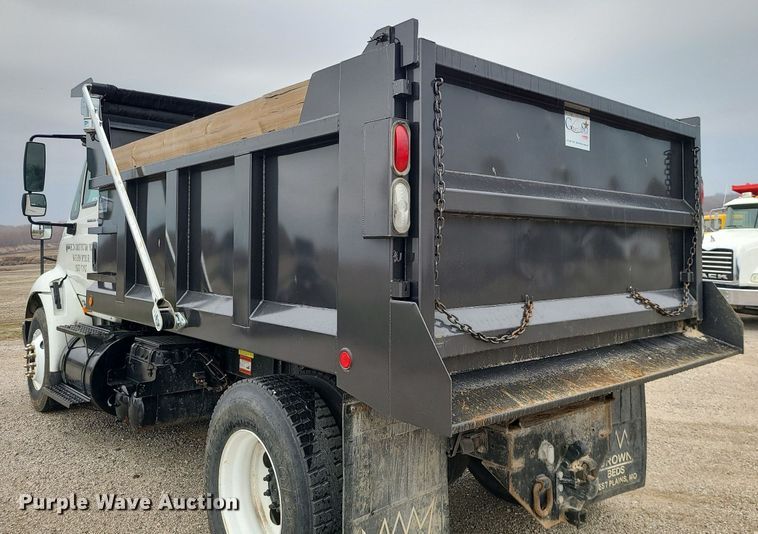 image for item LH9925 2007 International 8600  dump truck