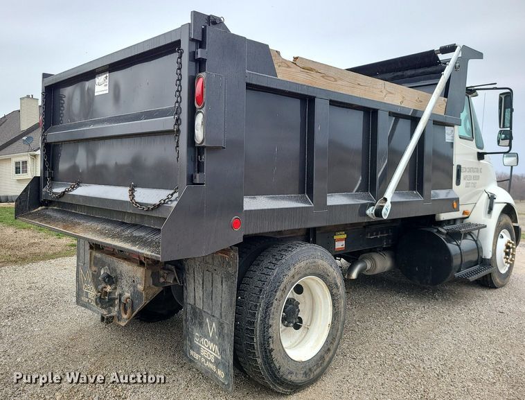 image for item LH9925 2007 International 8600  dump truck