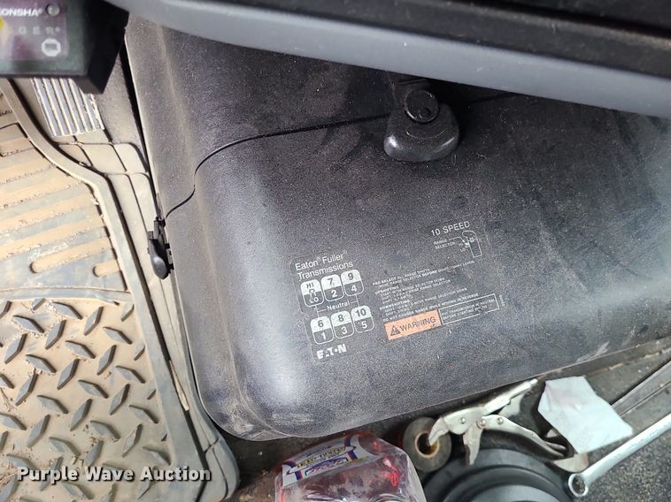 image for item LH9925 2007 International 8600  dump truck