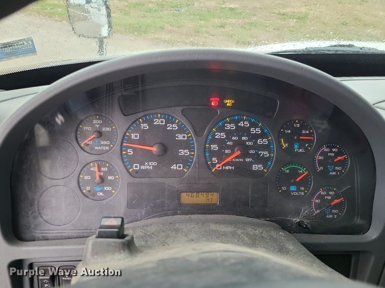 image for item LH9925 2007 International 8600  dump truck