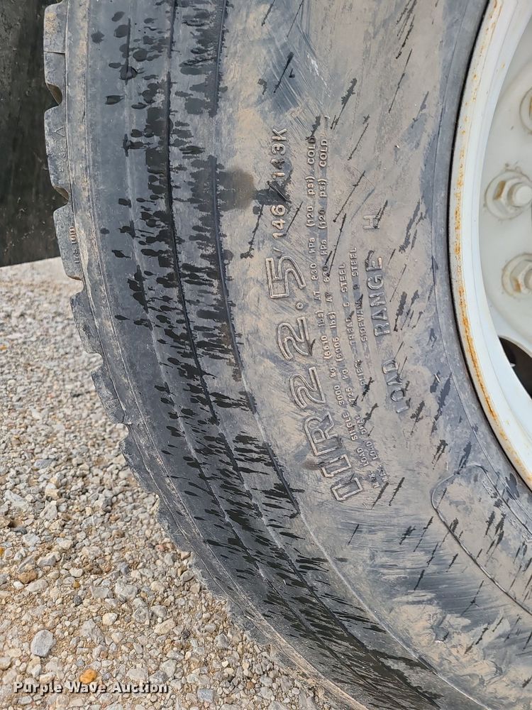 image for item LH9925 2007 International 8600  dump truck