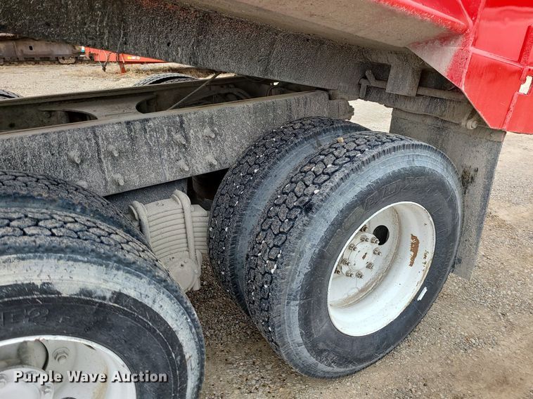 image for item LH9926 2006 Mack CT713  dump truck