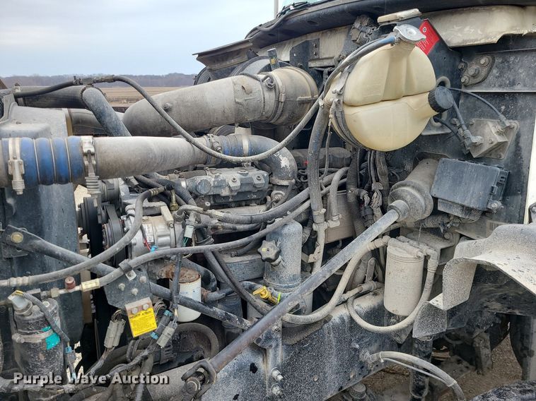 image for item LH9926 2006 Mack CT713  dump truck