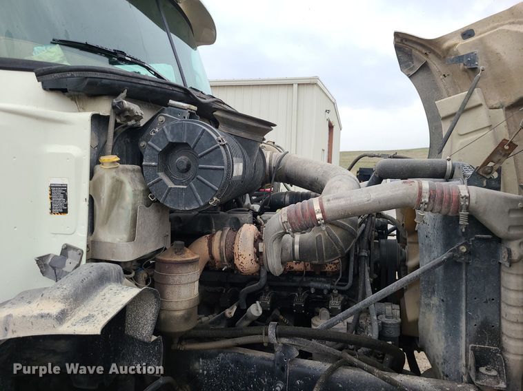 image for item LH9926 2006 Mack CT713  dump truck