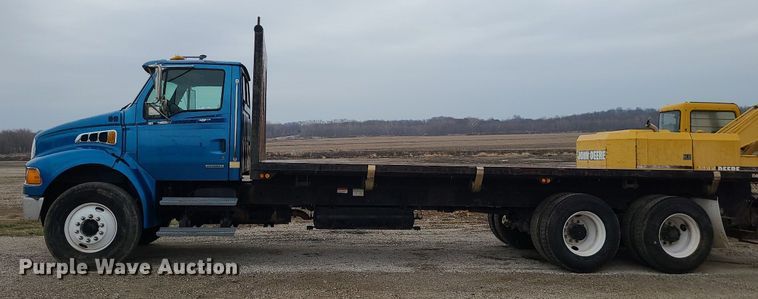 image for item LH9927 2007 Sterling Acterra  flatbed truck