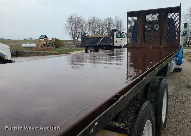 image for item LH9927 2007 Sterling Acterra  flatbed truck