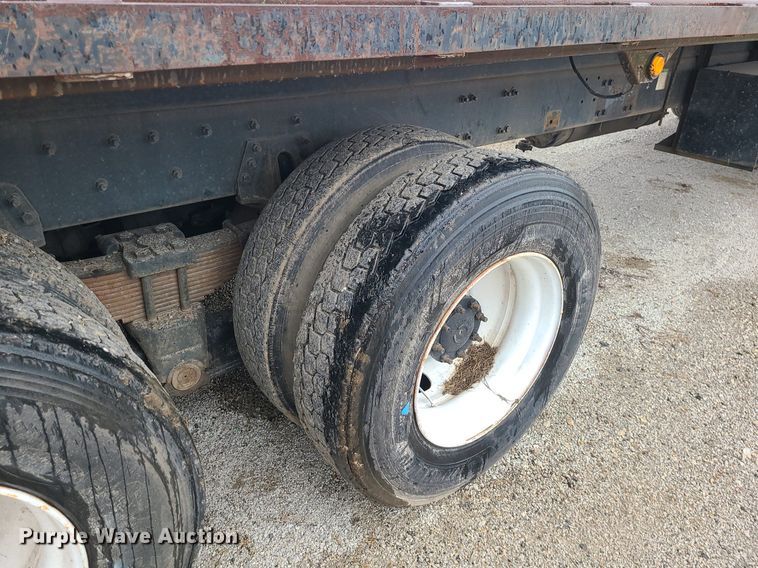 image for item LH9927 2007 Sterling Acterra  flatbed truck