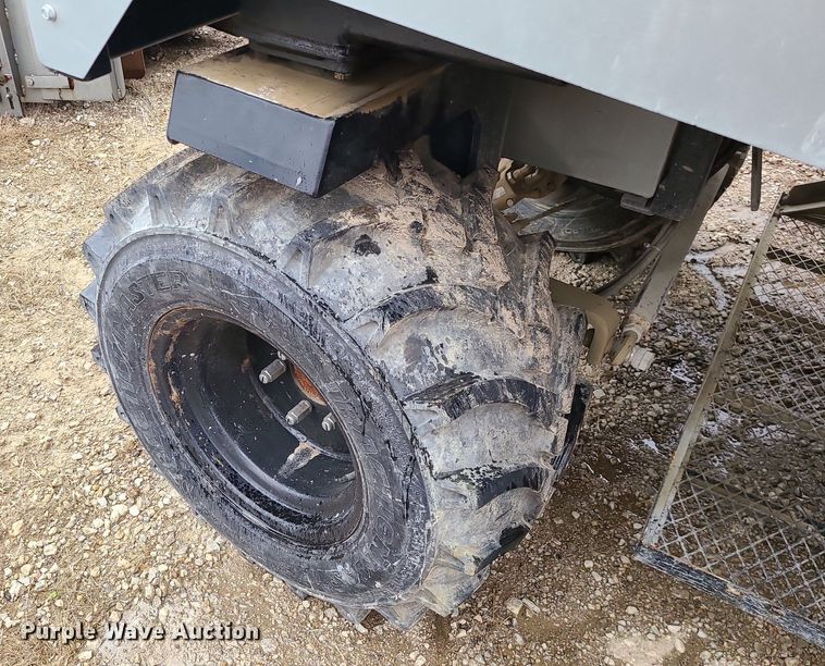 image for item LH9928 Phoenix 6500  curb machine