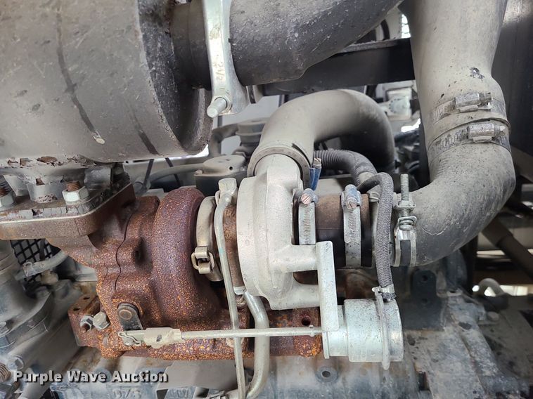 image for item LH9928 Phoenix 6500  curb machine