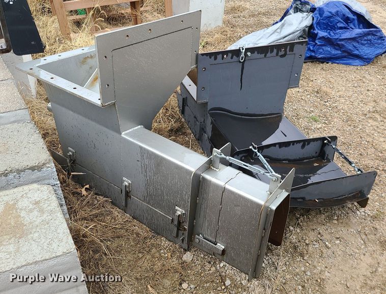 image for item LH9928 Phoenix 6500  curb machine