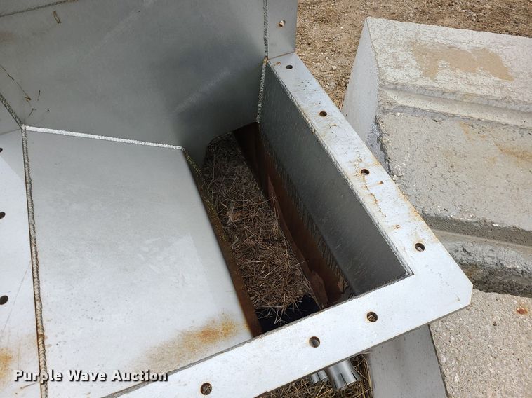 image for item LH9928 Phoenix 6500  curb machine