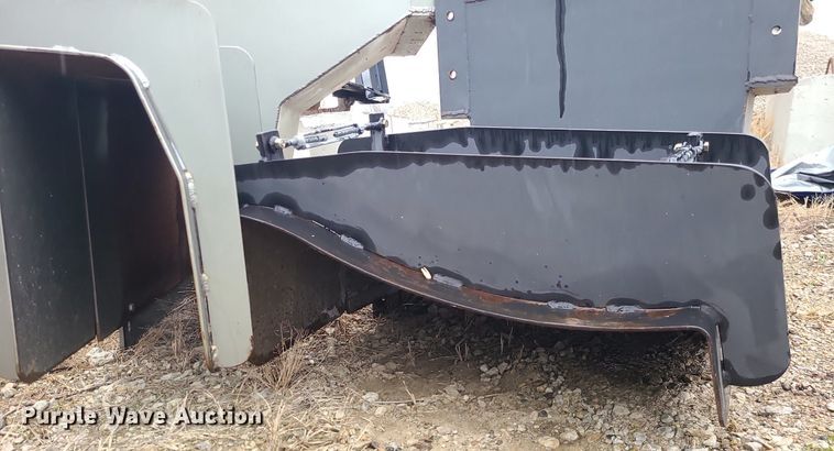 image for item LH9928 Phoenix 6500  curb machine