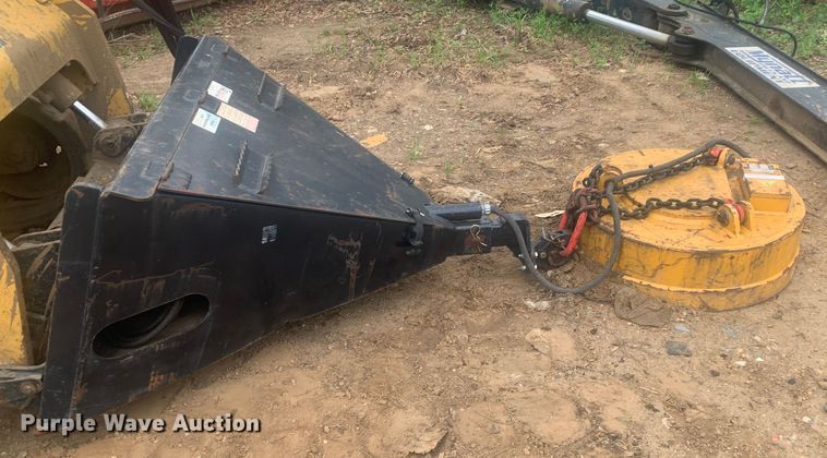 image for item LI9118 Moley Magnetics Inc. ESM 30/200017  skid steer magnet