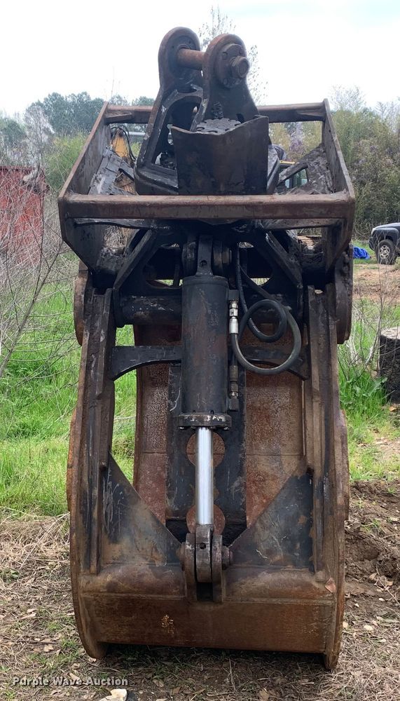 image for item LI9121 Rotobec 115.C.B19.N3.5  scrap grapple