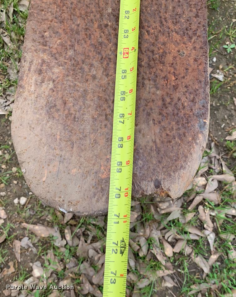 image for item LI9127 Mah  71" L forks