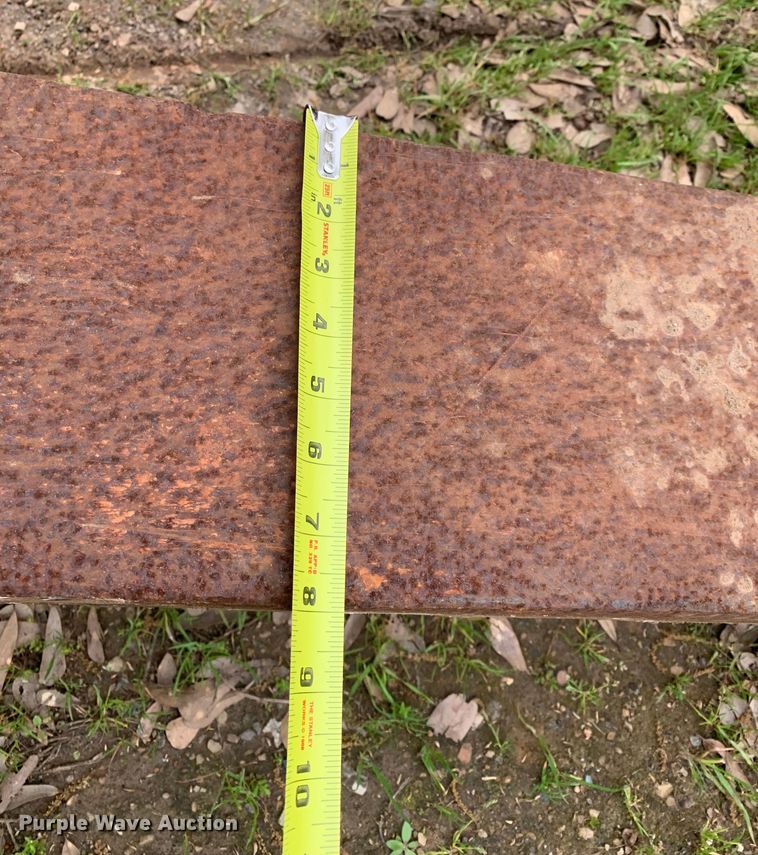 image for item LI9127 Mah  71" L forks